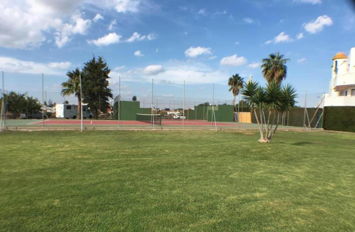 Piso En Apartaclub La Barrosa Chiclana de la Frontera Dış mekan fotoğraf